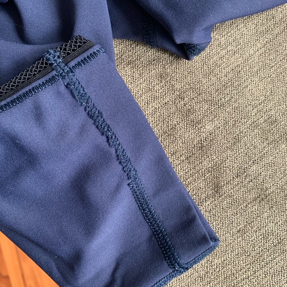 Lululemon High Times Mesh Insert 7/8 Leggings - Picture 9 of 9